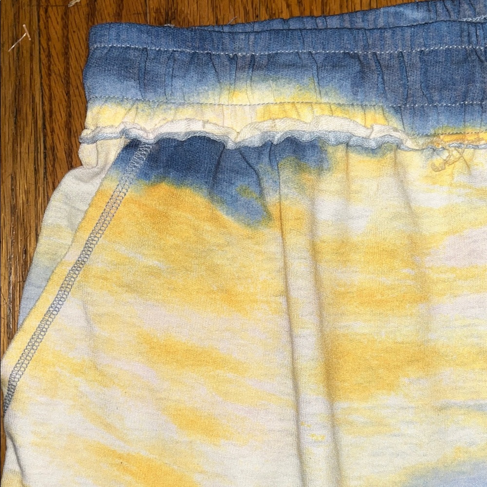 Live Well Lounge Stylish Tie-Dye Women's Shorts Size 14W - Picture 4 of 7